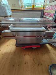 Brotschneidemaschine