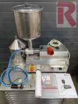 bild_Riehle Kombi-Gebckfller Linie 2.000 mit 2 Trichtern