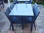 bild_Outdoor Tische und St�hle aus Polyrattan