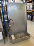 bild_Hygienestation Stiefel- und Sch�rzenw�scher