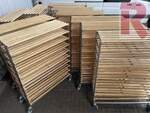 bild_Ausbackwagen mit je 10 Holz- bzw. Aluauflagen