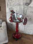 bild_Schwungradmaschine Berkel Volano Tribute in Rot