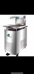 bild_Chocotemper mit Temperierger�t und R�ttelband als �berziehmaschine