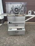 bild_Dedy Schokoladen �berziehmaschine