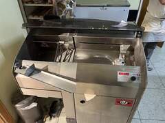 Anzeigenbild Brotschneidemaschine
