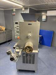 Anzeigenbild Nudelproduktion