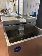 Scherbeneismaschine-Anzeigenbild