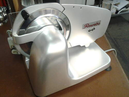 Aufschnittmaschine GL 250 Aufschnittmaschine
