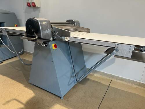 Hauptbild zu Ausrollmaschine