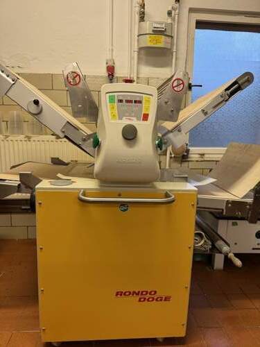 Hauptbild zu Ausrollmaschine