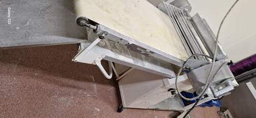 Hauptbild zu Ausrollmaschine