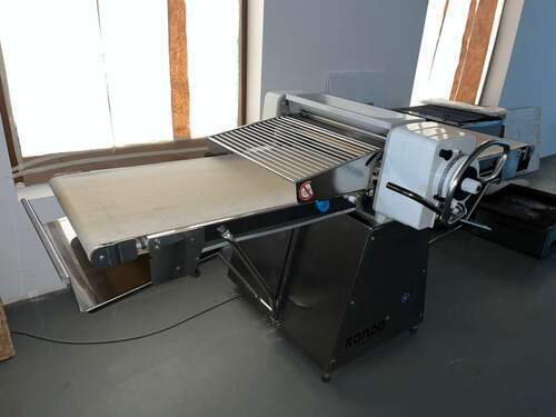 Hauptbild zu Ausrollmaschine
