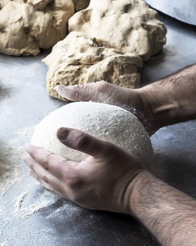 Bäcker(in) für Bio-Bäckerei in Südspanien gesucht Hauptbild zu Bäcker