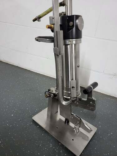 Clipmaschine