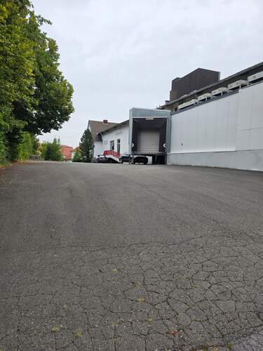 Verkaufen EG Produktionsräume mit Kühl- - Tiefkühlräume Hauptbild zu EG