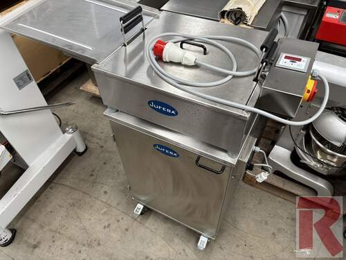 Hauptbild zu Fettbackger�t