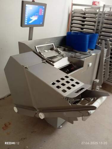 Fleischschneidemaschine