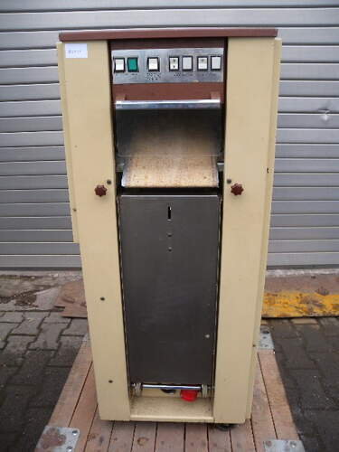 Hauptbild zu Geb�ckformmaschine