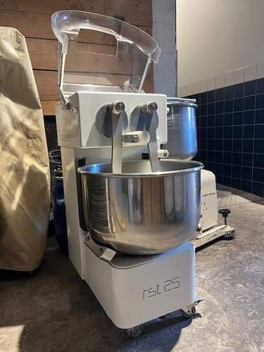 Knetmaschine Artofex Bernardi RST 25 Hauptbild zu Kneter