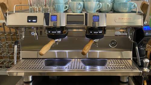 Siebtr�germaschine