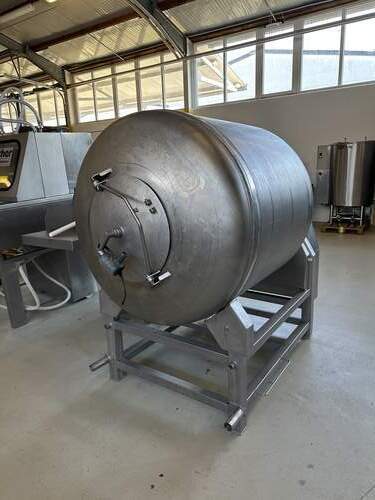 Tumbler