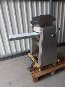 Abschwarter Maja Skinny II