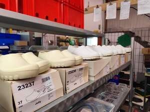 Halbschuhe - Farbe wei ver. Gren neu+ungetragen