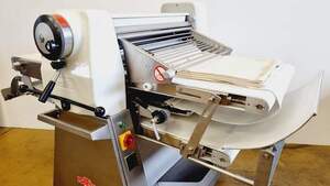 Ausrollmaschine Fritsch Rollfix 30 WK-650