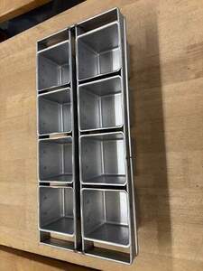 Backformen 8er-Verbund 11�11,5 cm, H�he 10 cm