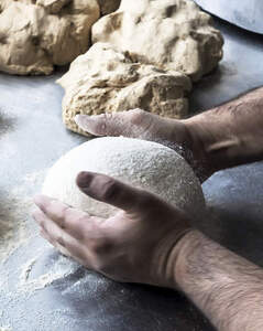 Bäcker(in) für Bio-Bäckerei in Südspanien gesucht