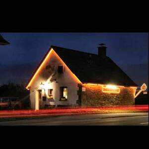 Nachfolger f�r eine kleine Holzofenb�ckerei gesucht