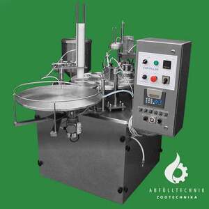 Becherabfll- und Verschliemaschine