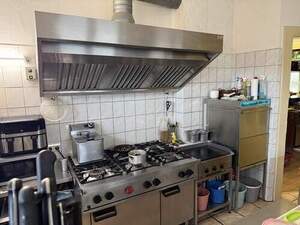 Komplette Gastro K�che � ideal f�r Imbiss - Bistro - Vereinsheim