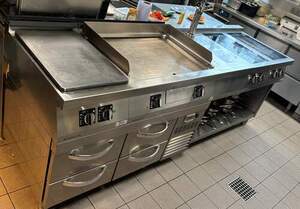 Hochwertiger Kchenblock fr Gastronomie - Profikchen
