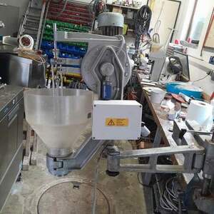 Riehle  Dosierer Spritzkuchenformger�t
