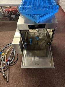 Sp�lmaschine Meiko M- iClean UM + M2 mit Chio Modul