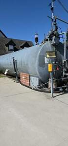 Stahltanks zwei je 50.000 Liter