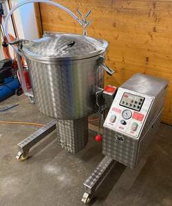 Tumbler Vakona VM 140 IP