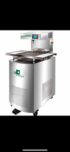 Chocotemper mit Temperierger�t und R�ttelband als �berziehmaschine