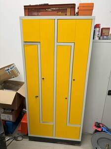 Umkleideschrank - Schlie�fachschrank