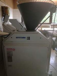 Volumenteigteiler Scheurer SV 150 EP