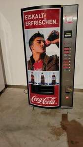 Warenautomat fr gekhlte Getrnke Sielaff