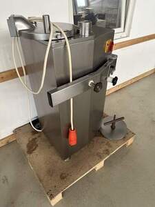 Kolbenf�ller Frey Heinrich 20